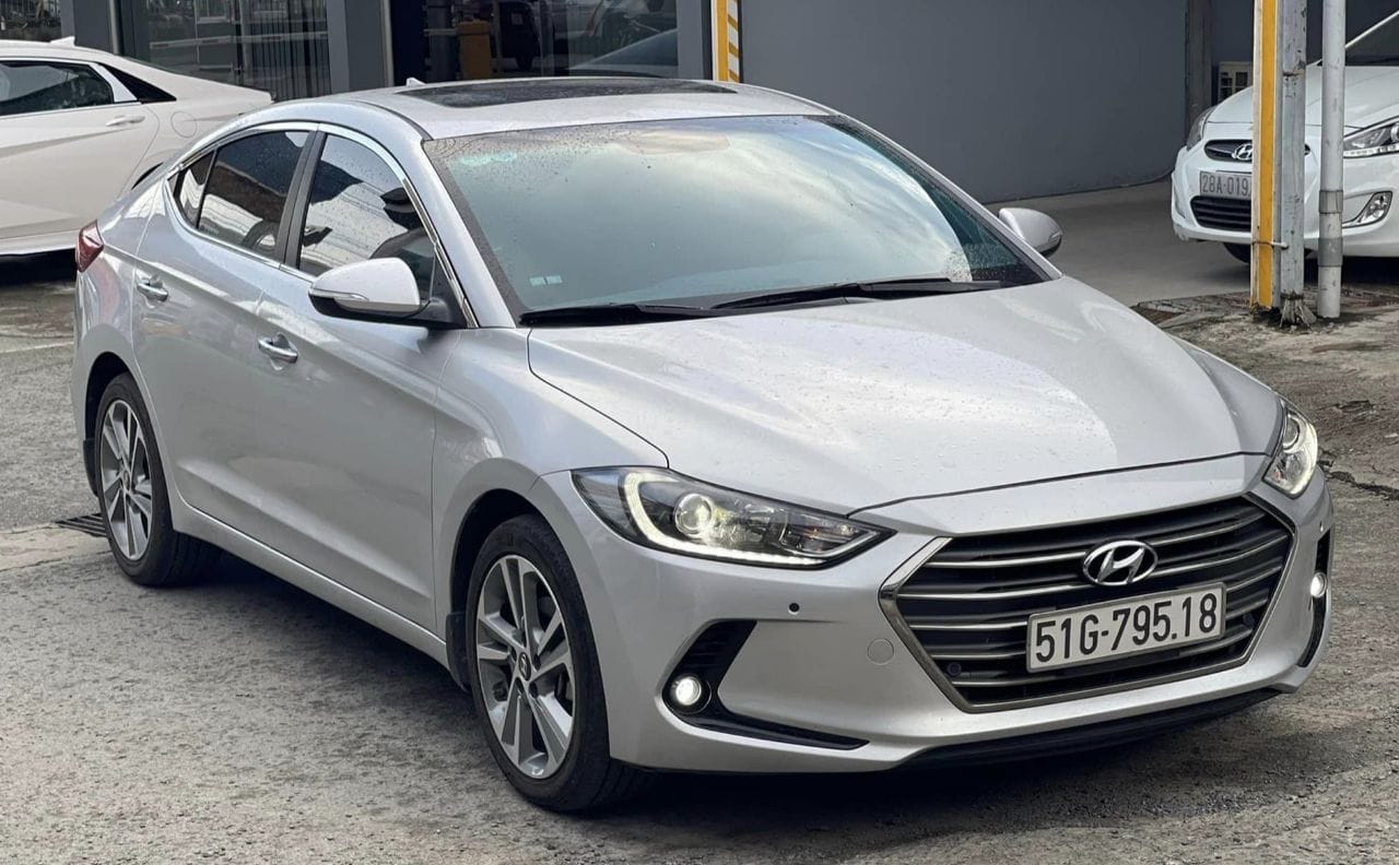 Hyundai Elantra 2017 Cũ 61669941546